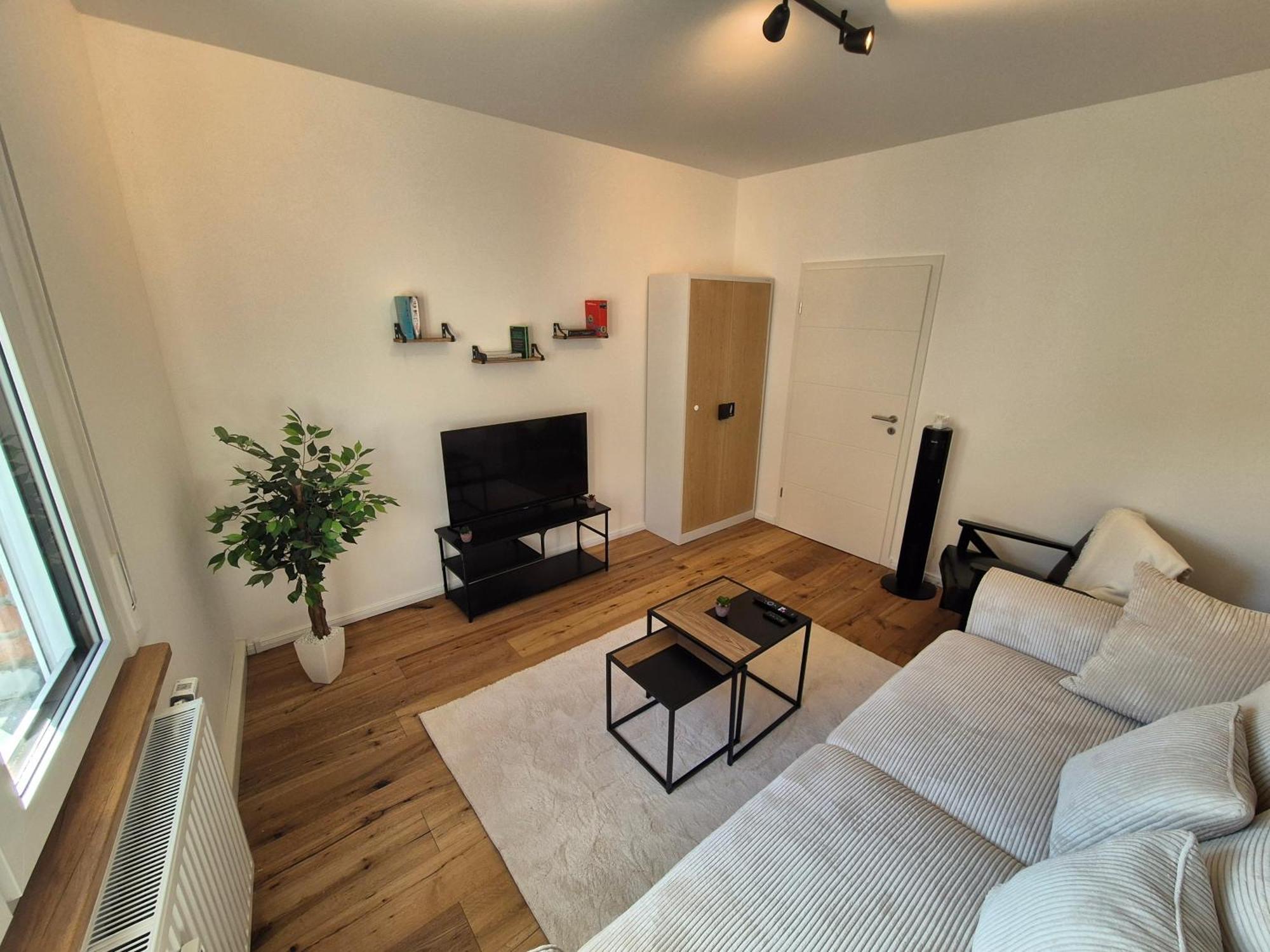 Charmante 2 Zimmer-Wohnung Mit Fahrradstellplaetzen Κόμπλεντς Εξωτερικό φωτογραφία